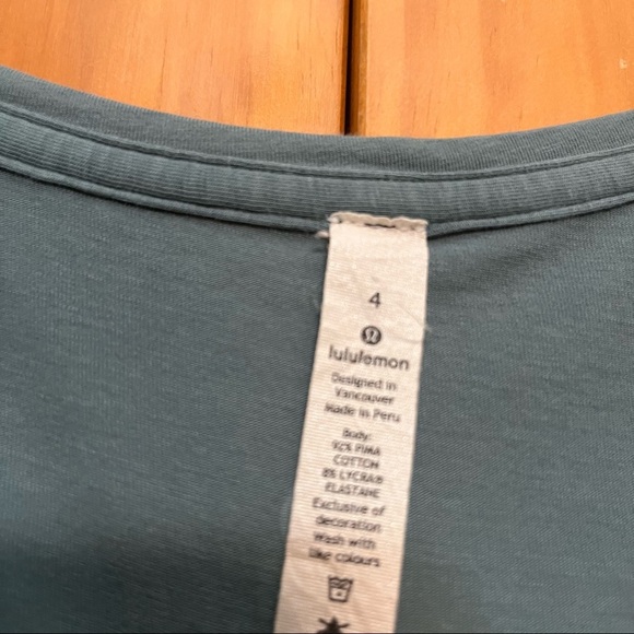 Lululemon Teal Tee Shirt Size 6 - Picture 2 of 6